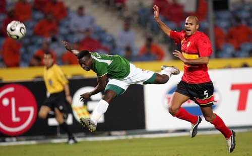 诺坎普是否以梅西球场命名？巴萨副主席：看球迷会员如何决定（诺坎普是否更名为“梅西球场”？巴萨副主席：由球迷会员定夺）