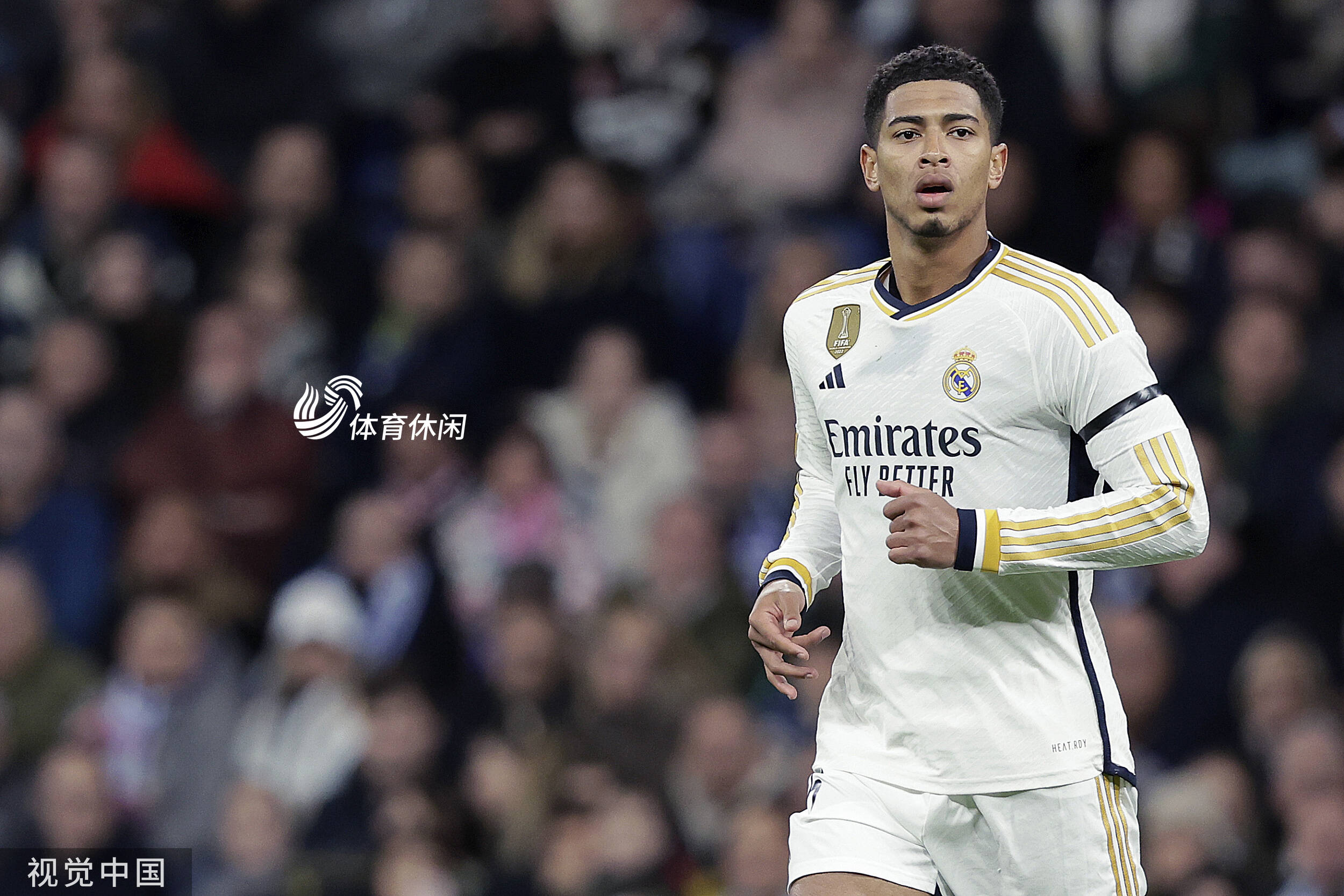 被换下后遭球迷狂嘘，维尼修斯赛后社媒换掉皇马头像（被嘘换下，维尼修斯赛后在社媒移除皇马头像）