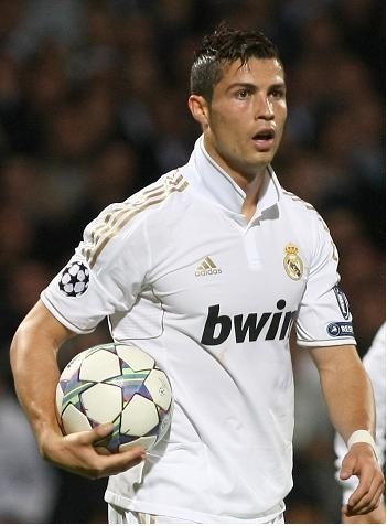 官方：特朗普获得首届国际足联和平奖