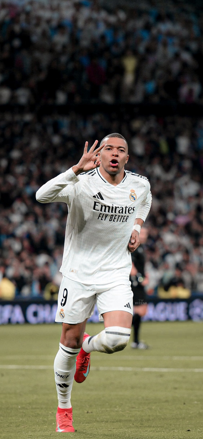 德甲半场：特雷破门，佩奇诺维奇扳平，沃尔夫斯堡1-1弗赖堡（德甲半场战报：特雷先拔头筹，佩奇诺维奇扳平，沃尔夫斯堡1-1弗赖堡）