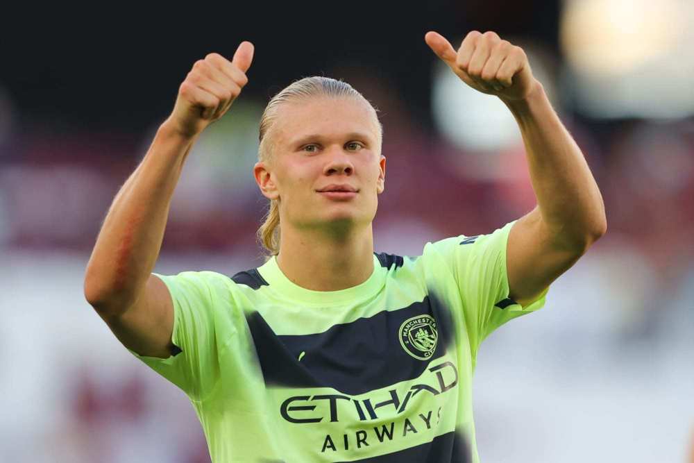 迪洛伦佐：球队的发挥堪称完美，希望我们最终能捧起冠军奖杯（迪洛伦佐：球队表现近乎完美，盼最终举起冠军奖杯）