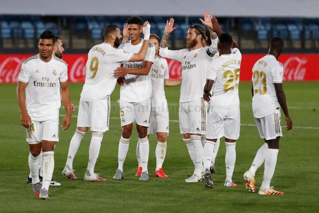 穆斯塔菲：阿森纳的灵活性使其很难突破，定位球很有威胁