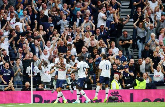 斯基拉：皇马球员恩德里克距离租借加盟里昂仅一步之遥（斯基拉：恩德里克接近租借至里昂，交易只待敲定）