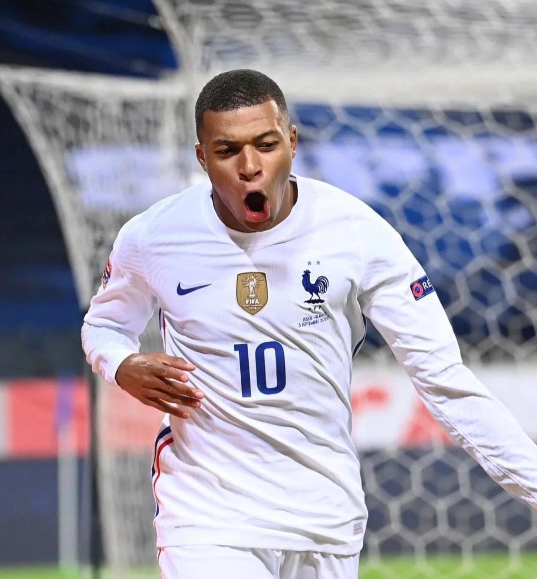 格拉斯纳：利物浦？我会在下个月开启和水晶宫的续约谈判