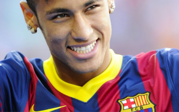 世体：皇马战曼城结果或决定阿隆索未来；多名大牌对他存不满（世体：皇马对曼城的赛果或左右阿隆索去留，多名巨星对其心存不满）