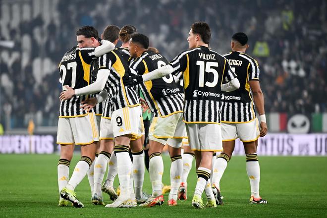 国足热身赛小胜沙特展现新阵容