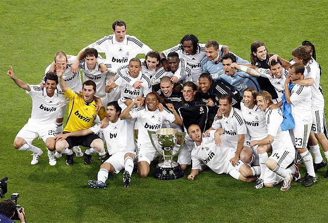 世界杯抽签爆大瓜！79 岁特朗普拿首届和平奖，因凡蒂诺这操作看懵球迷