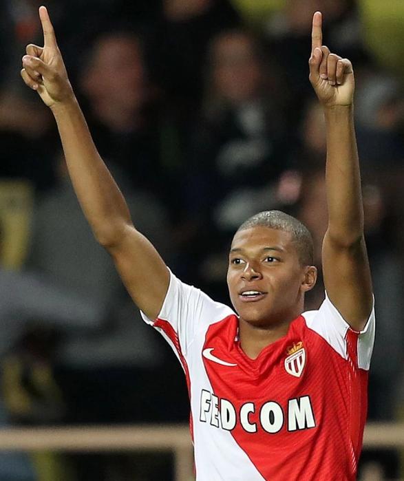 官方：云南玉昆与赵宇豪、徐宏杰完成续约