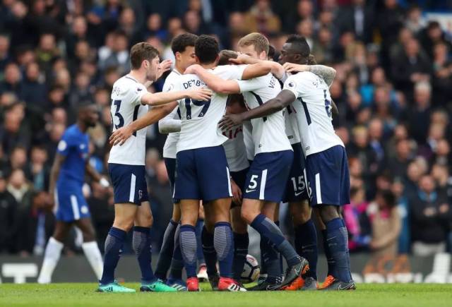 图雷怒喷瓜帅：他不是男人是毒蛇，把我当垃圾还不想我离队